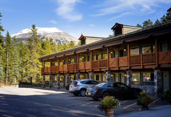 登山家旅馆(Mountaineer Lodge)