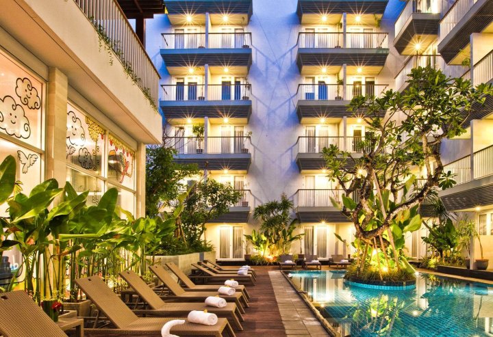 巴厘岛库塔艾登酒店(EDEN Hotel Kuta Bali)