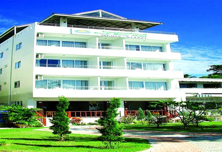 甲米河酒店(Krabi River Hotel)