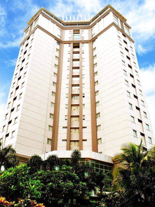 爪哇岛百诺肯酒店(Java Paragon Hotel & Residences)