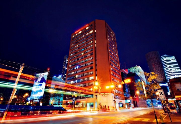 多伦多棒的普莱斯酒店(Bond Place Toronto Hotel)