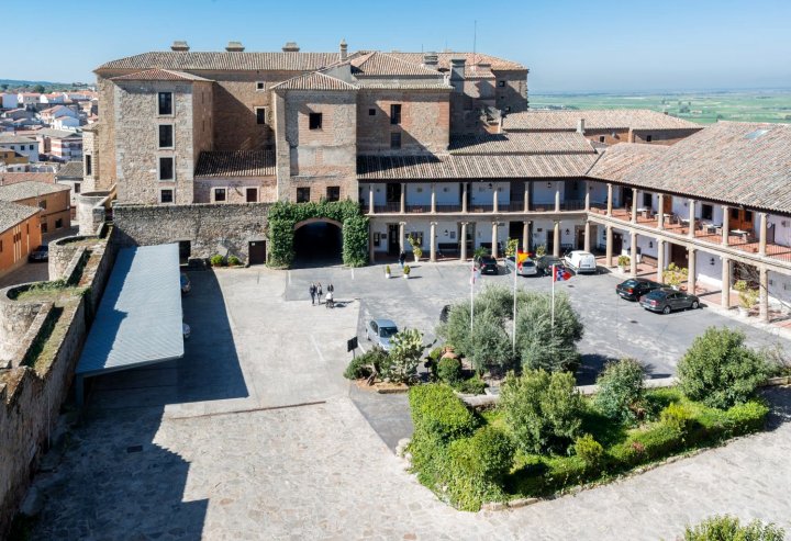 奥罗佩萨酒店(Parador de Oropesa)