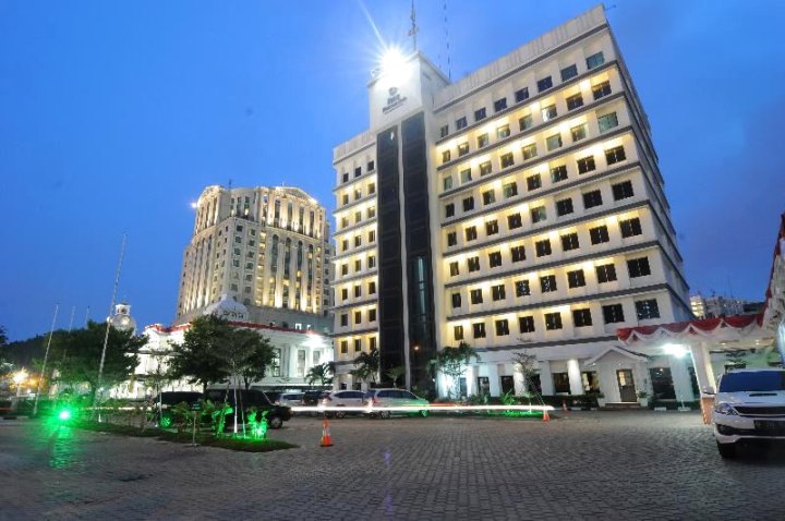 棉兰大酒店(Grand Inna Medan)