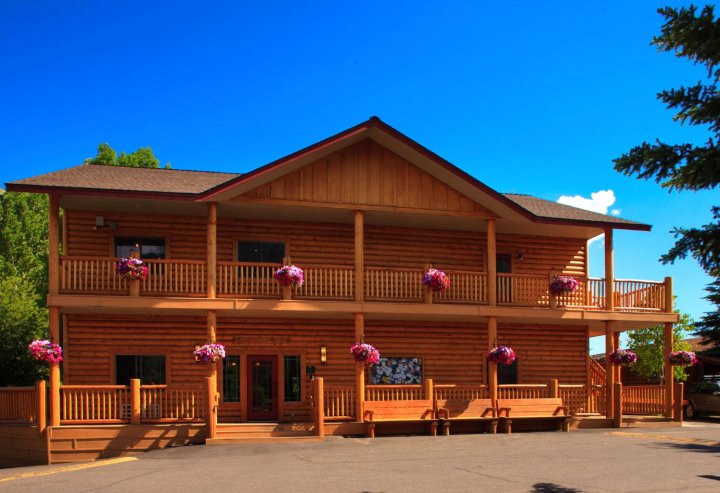 牛仔乡村度假酒店(Cowboy Village Resort)