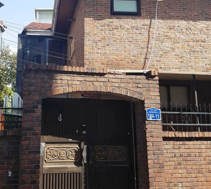 弘大苏盘城市酒店(Hongdae Sopung the Urban Guest House)