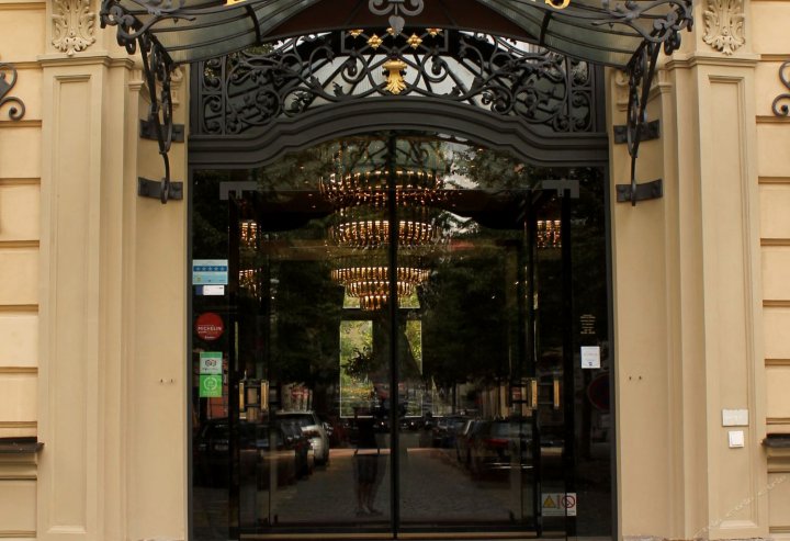 布拉格帕拉斯艺术酒店(Le Palais Art Hotel Prague)