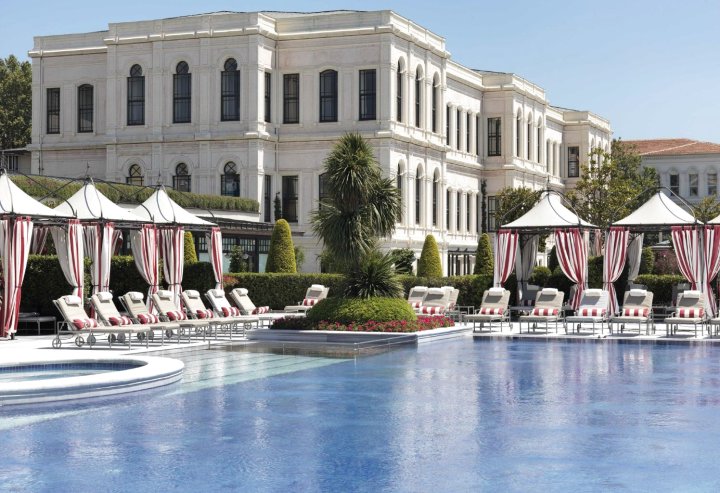 伊斯坦布尔博斯普鲁斯海峡四季酒店(Four Seasons Hotel Istanbul at the Bosphorus)