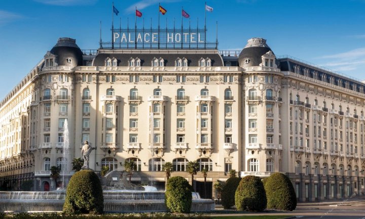 马德里威斯汀皇宫酒店(The Westin Palace Madrid)