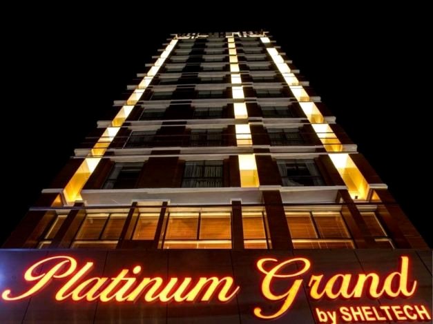 白金豪华酒店(Platinum Grand)