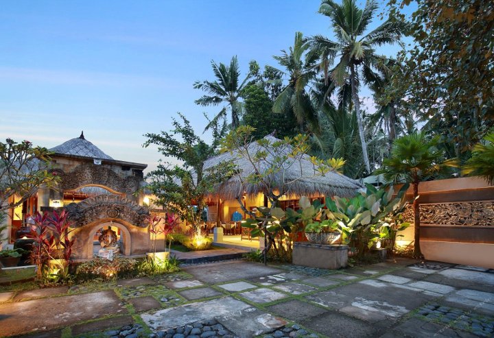 巴厘岛贾纳塔度假村和水疗中心(Jannata Resort and Spa)