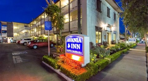 圣芭芭拉阿瓦尼亚旅馆(Avania Inn of Santa Barbara)