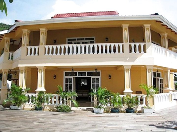 多拉多别墅酒店(Villa Dorado)