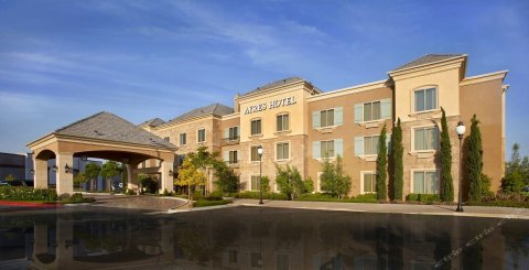 奇诺希尔斯艾雅酒店(Ayres Hotel Chino Hills)