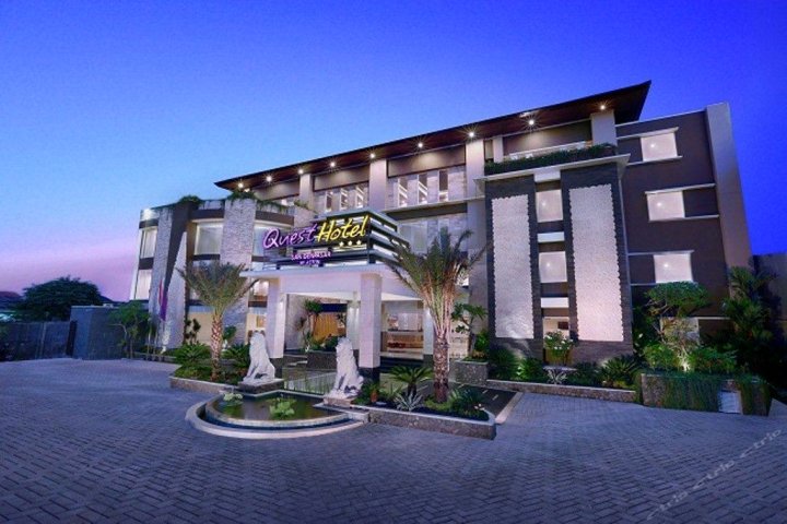 圣登巴萨奎斯特酒店 - 阿斯顿 - CHSE 认证(Quest San Hotel Denpasar Bali by Aston)