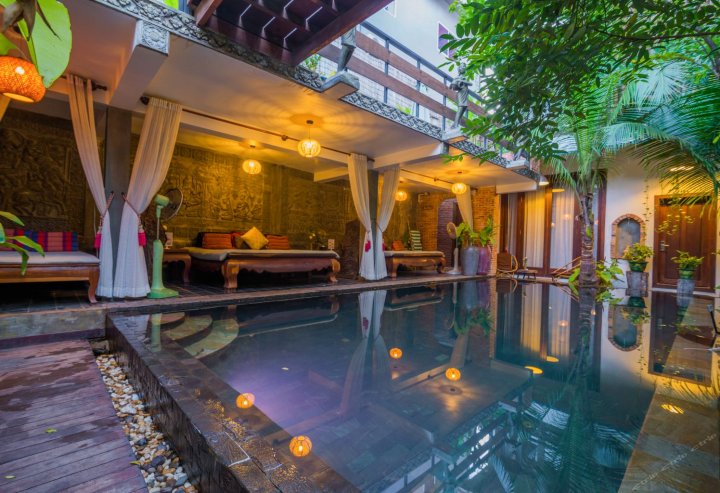 吴哥窟坎巴纳套房酒店(Cambana d'Angkor Suites)