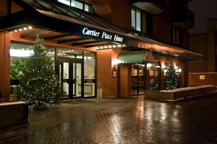 卡地亚套房酒店(Cartier Place Suite Hotel)