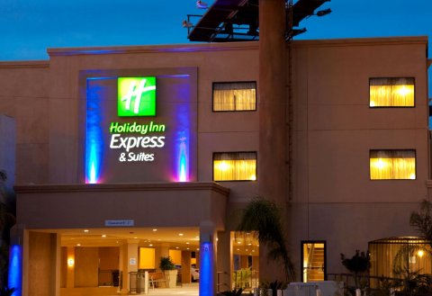 伍德兰希尔斯智选假日套房酒店(Holiday Inn Express Hotel & Suites Woodland Hills, an IHG Hotel)
