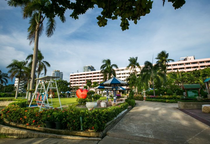 芭堤雅亚洲酒店(Asia Pattaya Hotel)