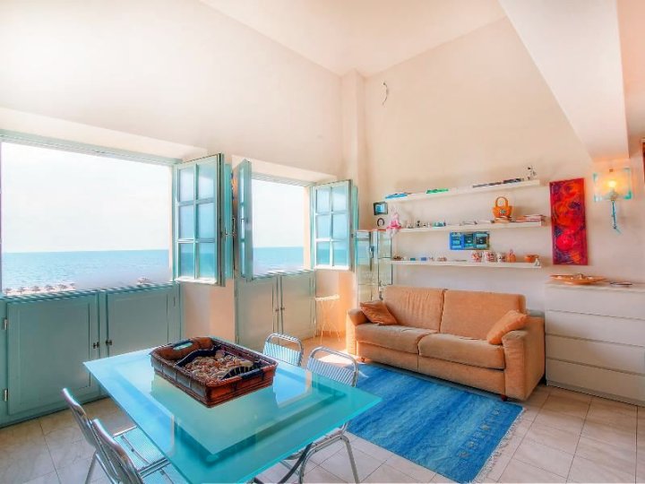 Suite 48 - One Bedroom