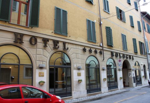 波罗格纳酒店(Hotel Bologna)