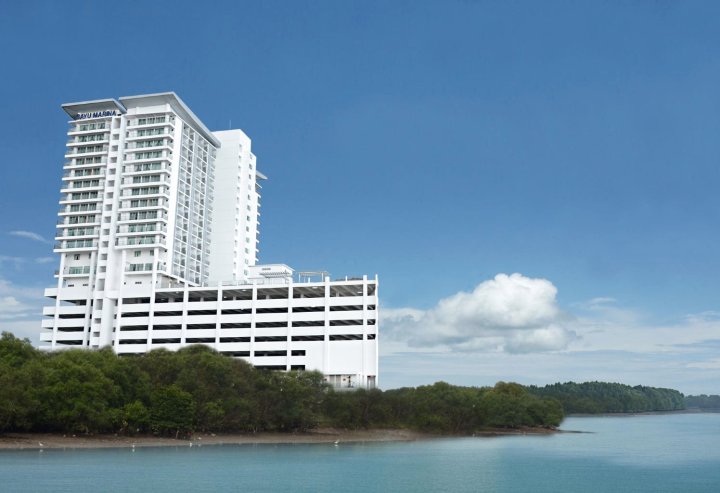 巴渝滨海度假酒店(Bayu Marina Resort)