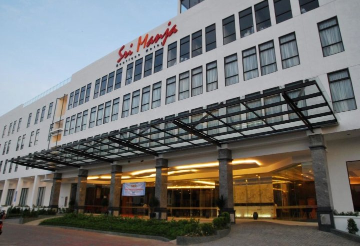 斯里曼迦精品酒店(Sri Manja Boutique Hotel)