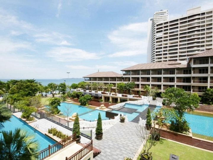 芭堤雅古迹海滩度假村(The Heritage Pattaya Beach Resort)