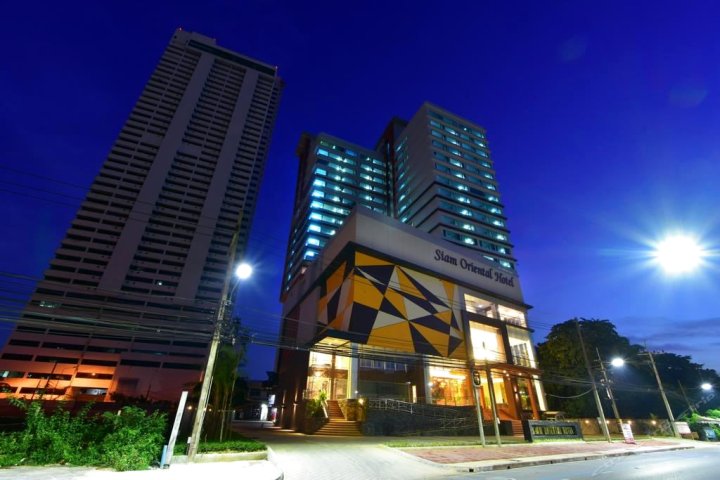 暹罗东方酒店(Siam Oriental Hotel)