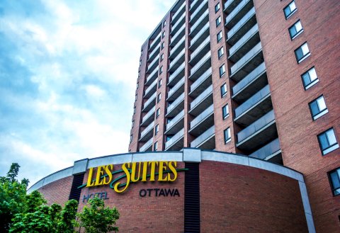 商旅套房酒店(Les Suites Hotel)