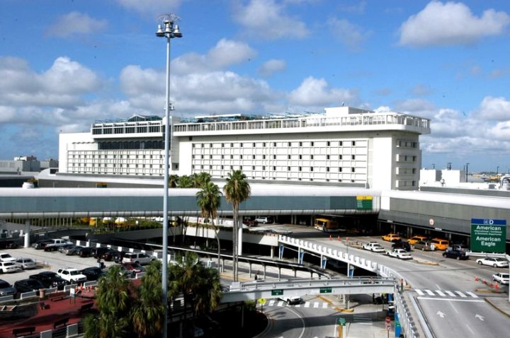 迈阿密国际机场酒店(Miami International Airport Hotel)
