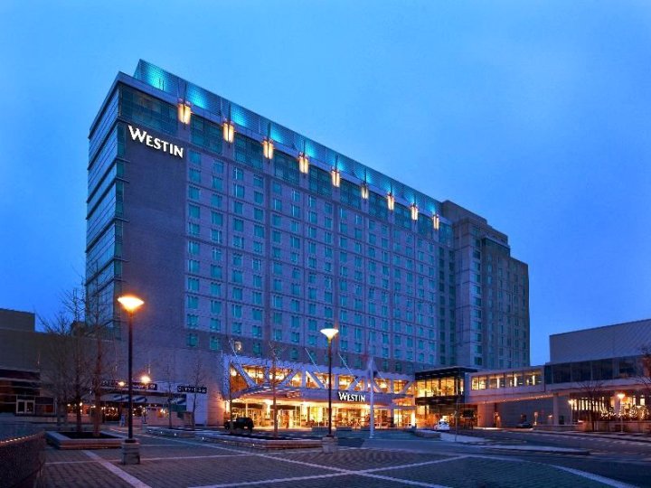 波士顿海港区威斯汀酒店(The Westin Boston Seaport District)