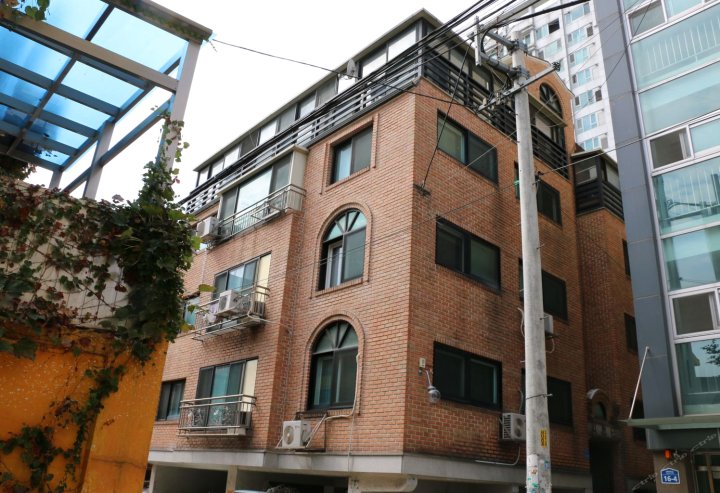 首尔宏大城市旅馆(The City Hostel Hongdae Seoul)