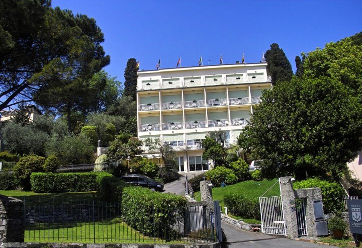阿普罗多酒店(Hotel l'Approdo)