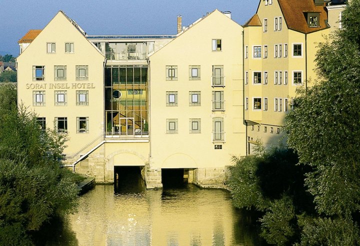 雷根斯堡索拉英瑟尔酒店(Sorat Insel-Hotel Regensburg)