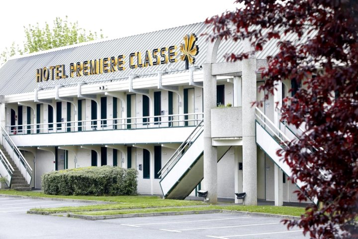 夫朗 - 圣 - 霍诺普瑞米尔经典酒店(Premiere Classe Conflans-Sainte-Honorine)