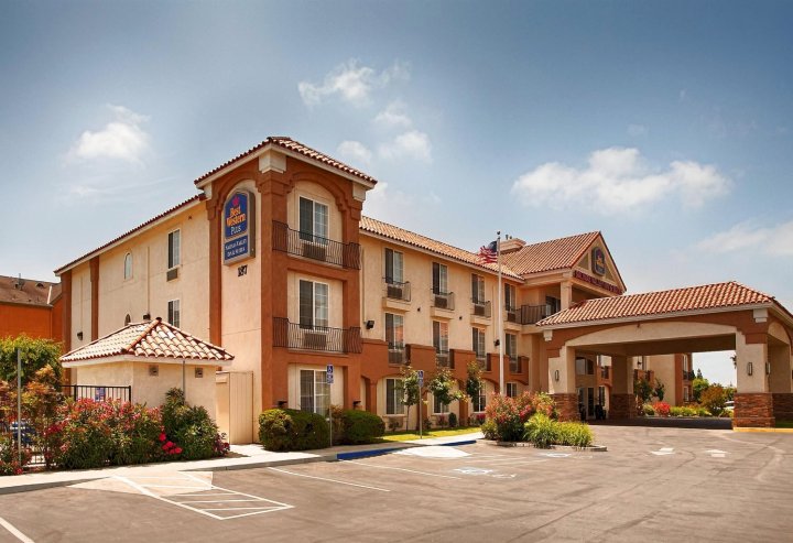 萨利纳斯谷贝斯特韦斯特酒店&套房(Best Western Plus Salinas Valley Inn & Suites)