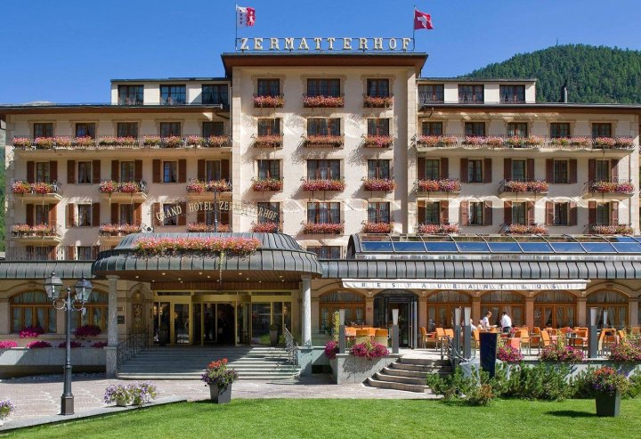 策马特霍夫大酒店(Grand Hotel Zermatterhof)
