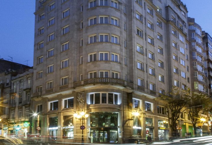泽尼特维哥酒店(Zenit Vigo)