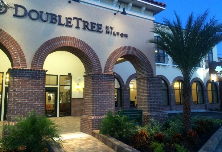 圣奥古斯丁历史区希尔顿逸林酒店(DoubleTree by Hilton St. Augustine Historic District)