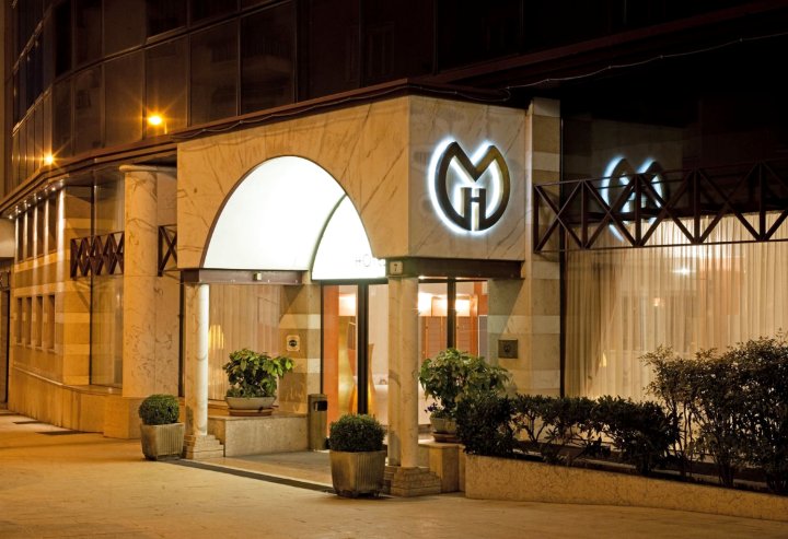 吉贝蒂酒店(Hotel Giberti)