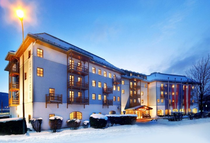 因斯布鲁克阿尔普酒店(Alphotel Innsbruck)