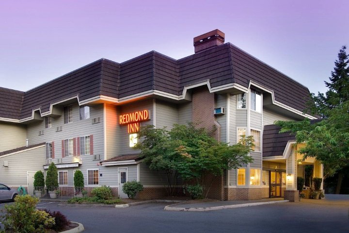 雷德蒙德酒店(Redmond Inn)