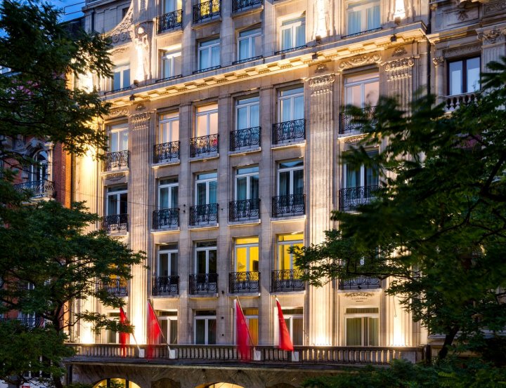 布鲁塞尔中心酒店(NH Collection Brussels Centre)