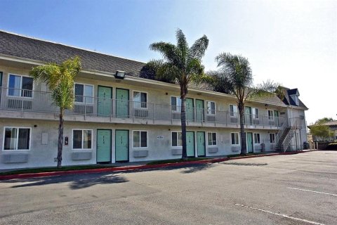 威斯敏斯特北6号汽车旅馆(Motel 6-Westminster, CA - North)