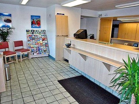 莱克兰 - 6号汽车旅馆(Motel 6-Lakeland, FL)