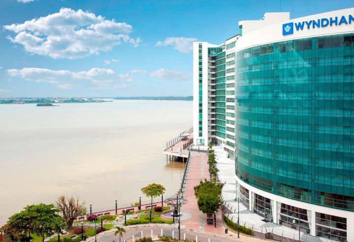 圣安娜港瓜亚基尔温德姆酒店(Wyndham Guayaquil, Puerto Santa Ana)