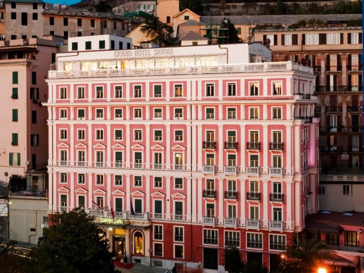 萨沃亚大酒店(Grand Hotel Savoia)