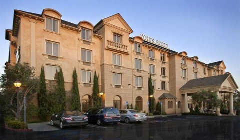 曼哈顿海滩艾尔斯酒店(Ayres Hotel Manhattan Beach)