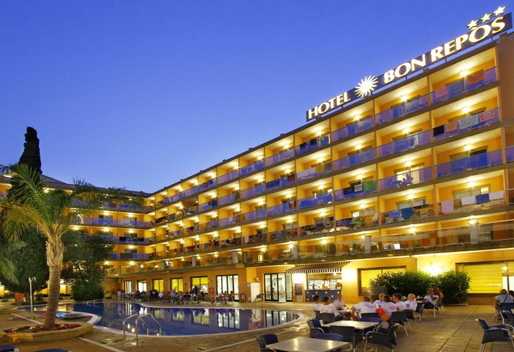 诺尔贝克酒店(Hotel Bon Repos)