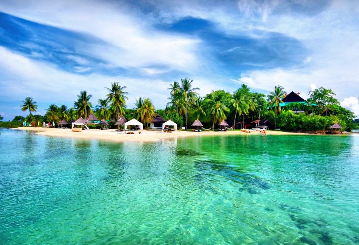 巴贝多岛疗养酒店(Badian Island Wellness Resort)